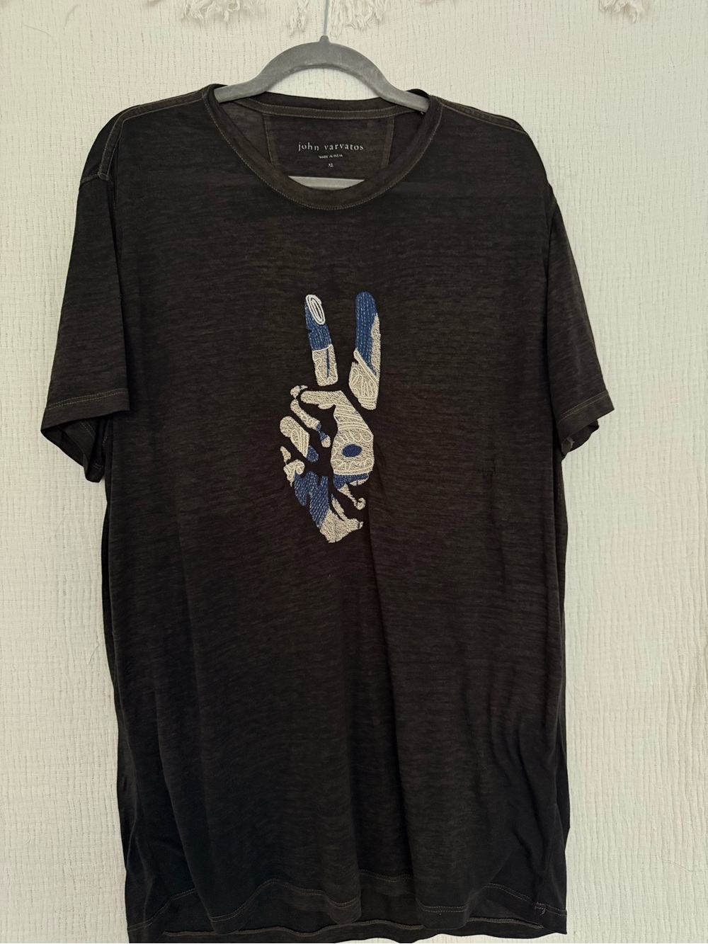 John Varvatos Multi Peace Hand Embroidered T-Shirt Black XL